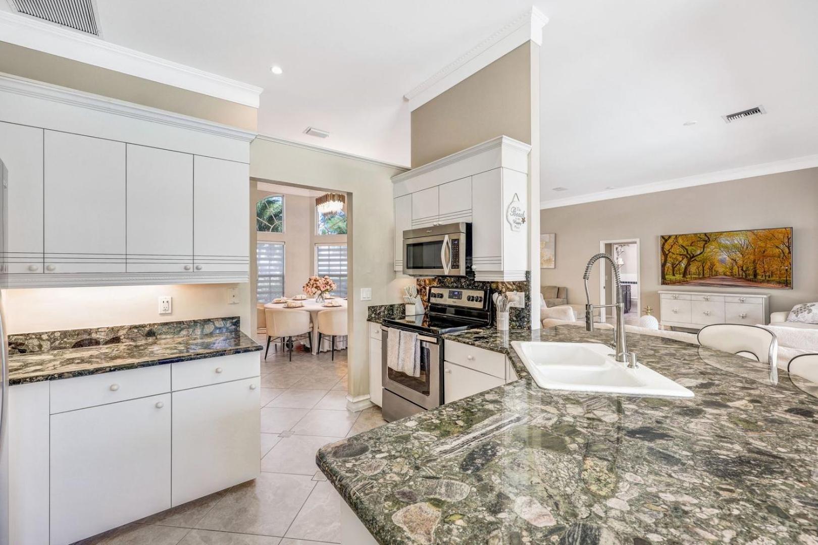 Lux Family 3 Bedroom With Pool Villa Walk To Beach And Mercato North North Naples Exteriör bild