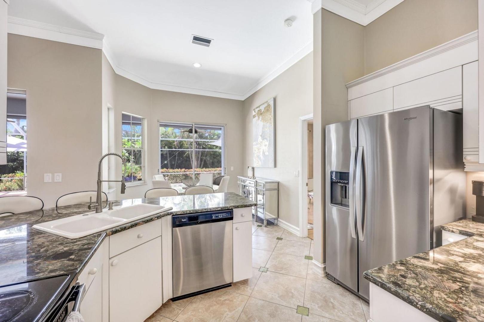 Lux Family 3 Bedroom With Pool Villa Walk To Beach And Mercato North North Naples Exteriör bild