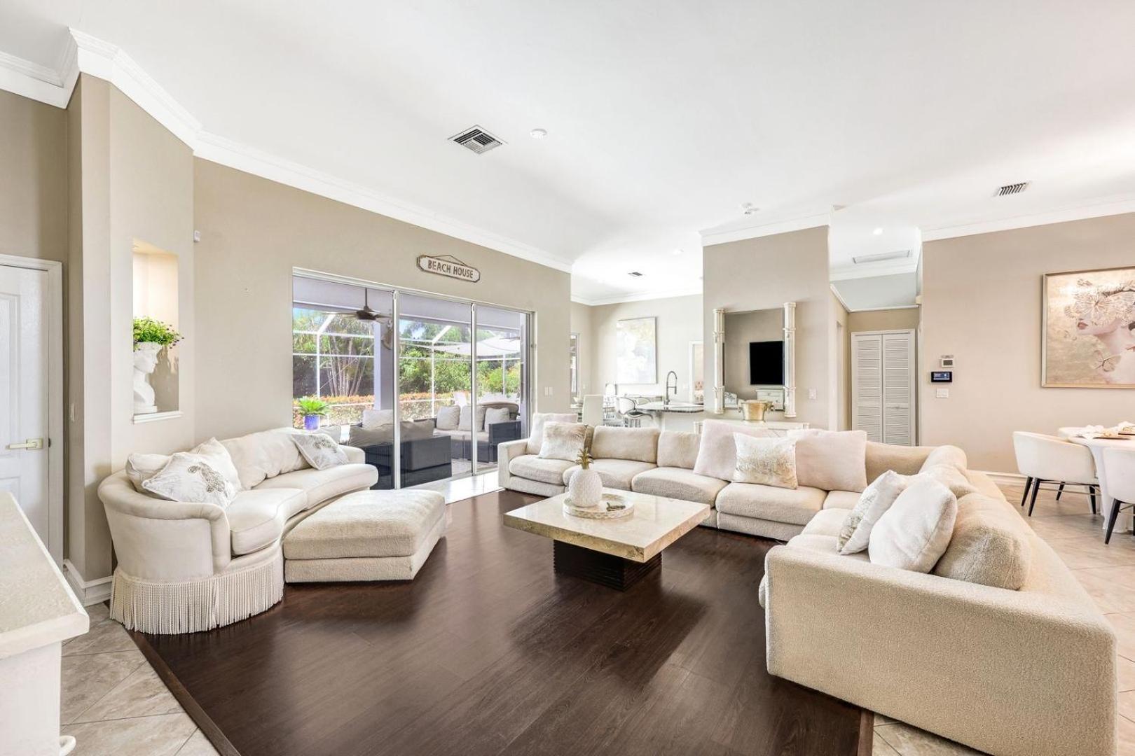 Lux Family 3 Bedroom With Pool Villa Walk To Beach And Mercato North North Naples Exteriör bild